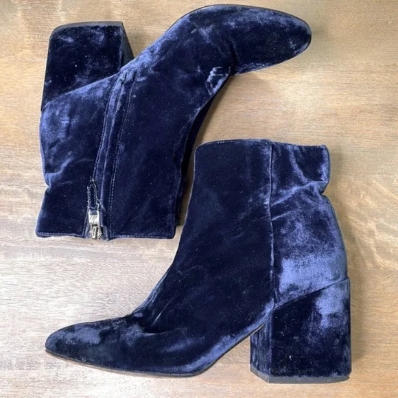Sam Edelman Taye Blue Velvet Zip Chunky Block Heel Ankle Boot - Picture 4 of 9